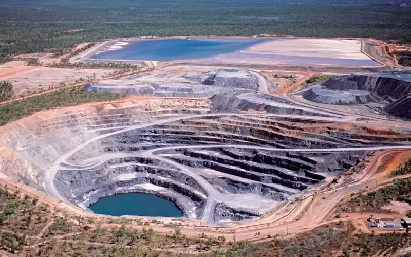 Bombeamento de cava de mina — bomba submersível